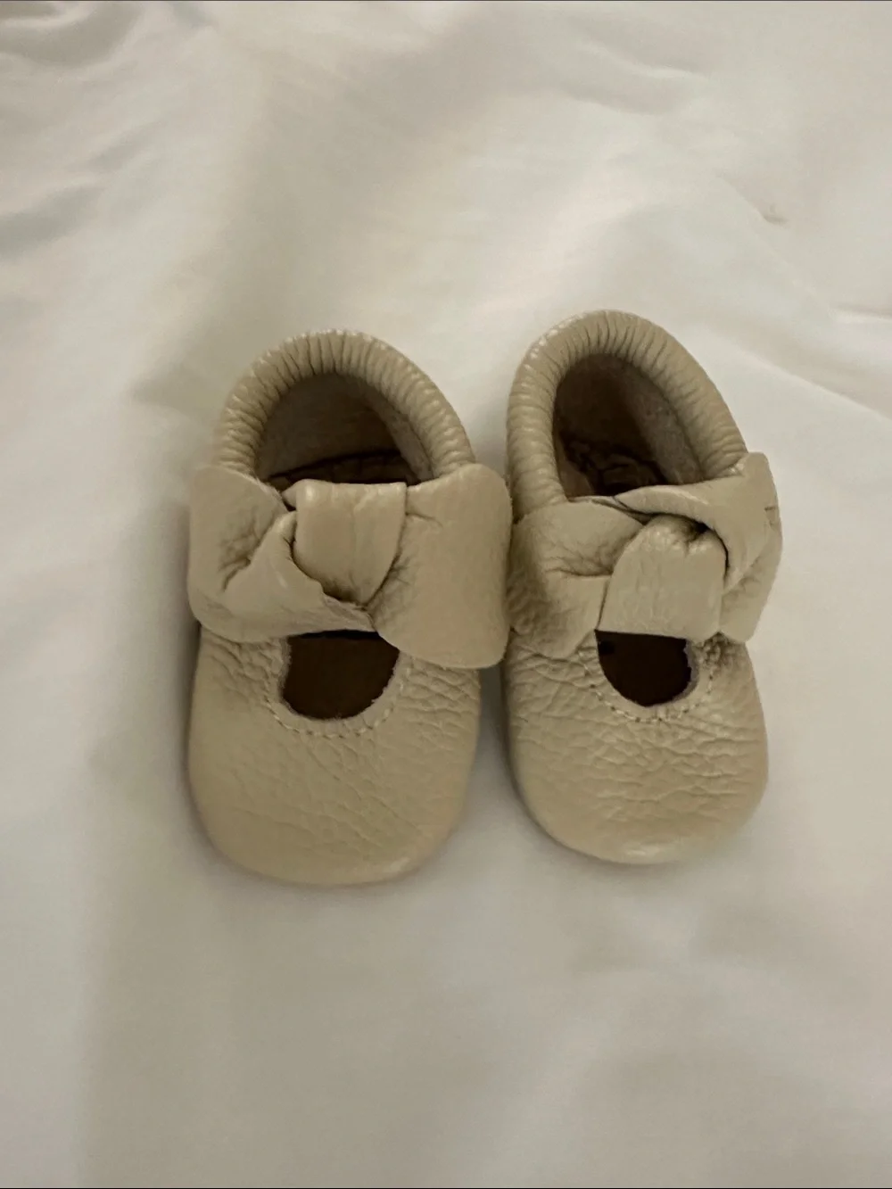 Freshly Picked Cream Leather Bow Mary Jane Baby Shoes
